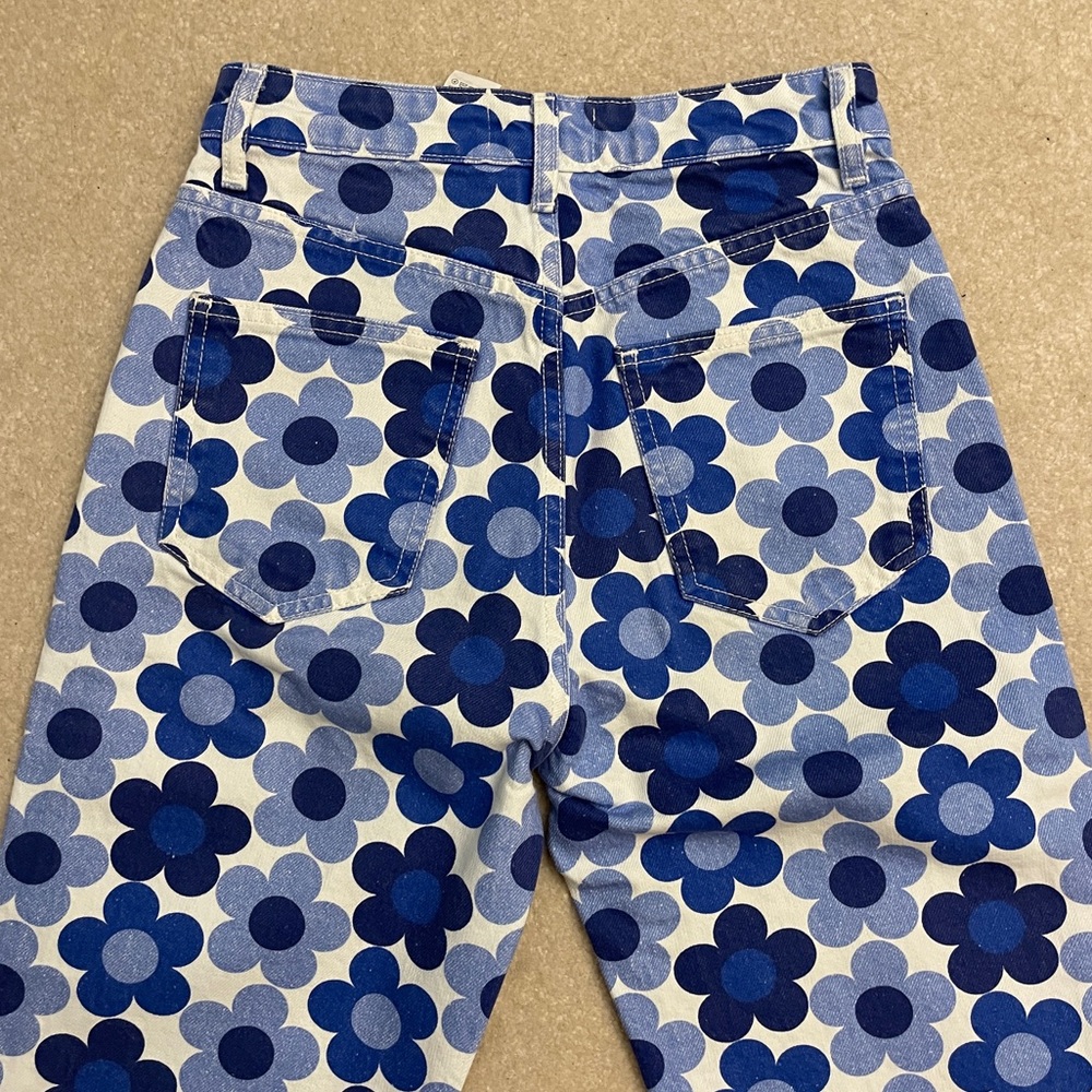 Zara Straight Leg Floral Pants - Picture 4 of 9